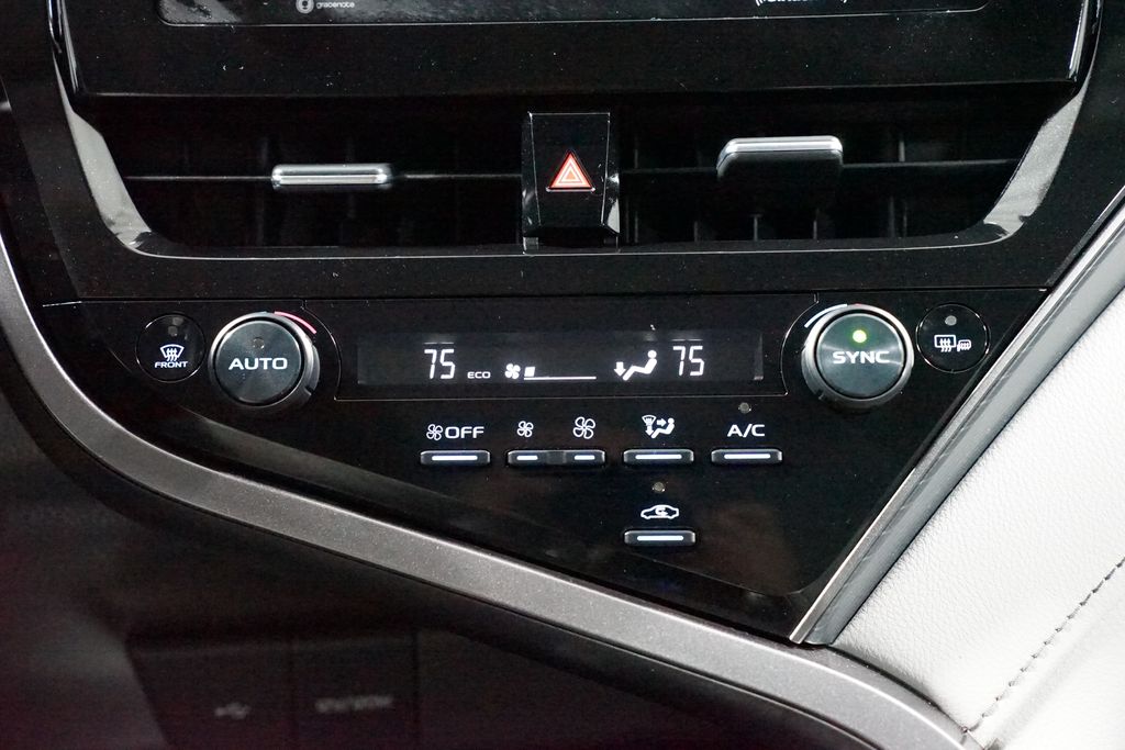 Thumbnail: 2023 Toyota Camry - 20