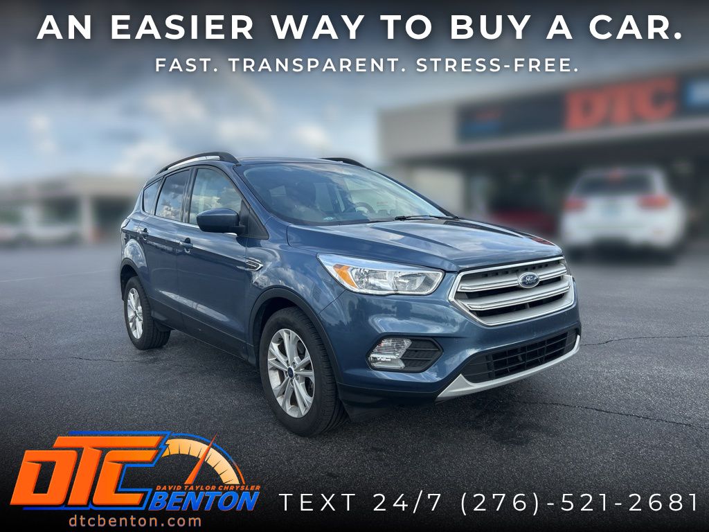 Blue Metallic 2018 Ford Escape SE FWD SUV / Crossover Front-Wheel Drive 6-Speed Automatic