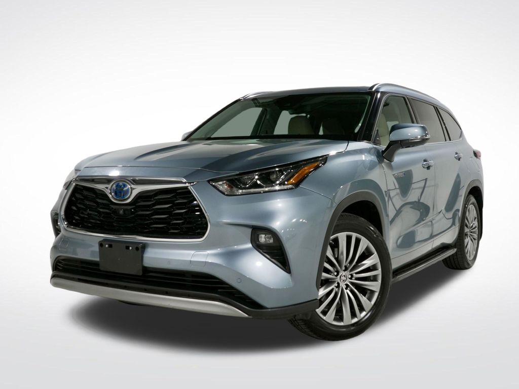  2021 Toyota Highlander Hybrid Platinum FWD   
