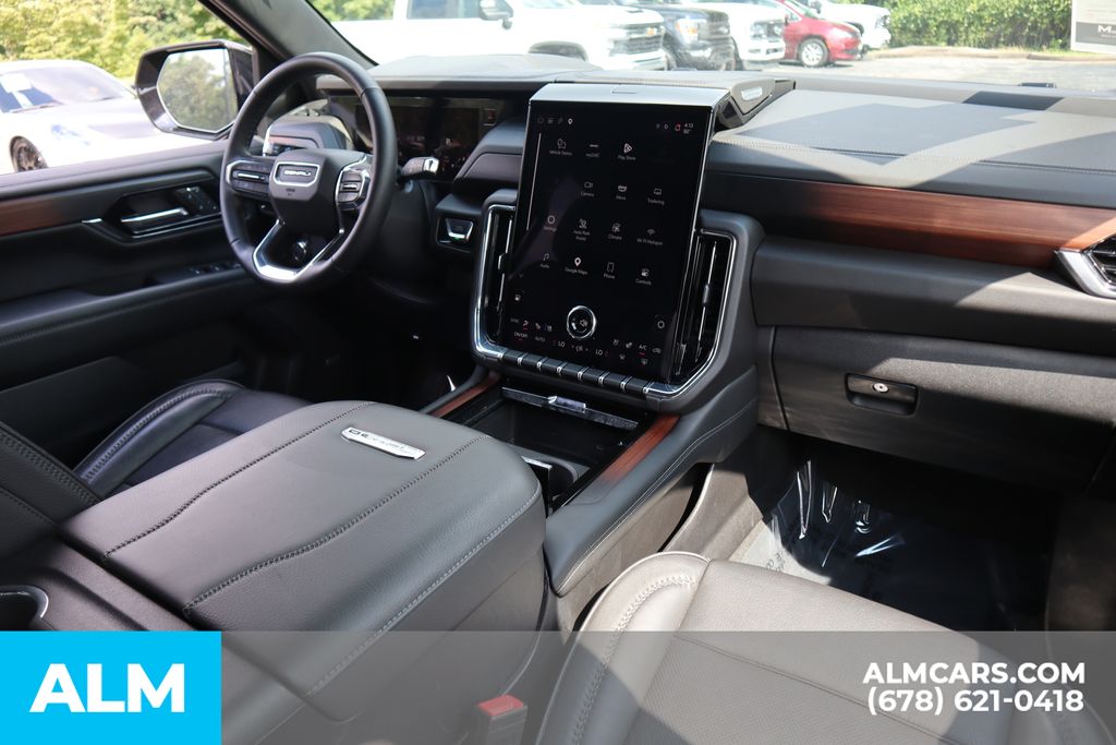 Used 2025 Black GMC Denali image 27