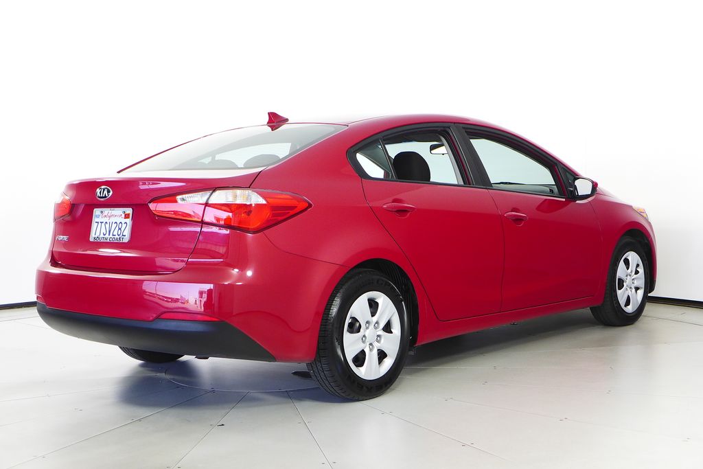 Thumbnail: 2016 Kia Forte - 7