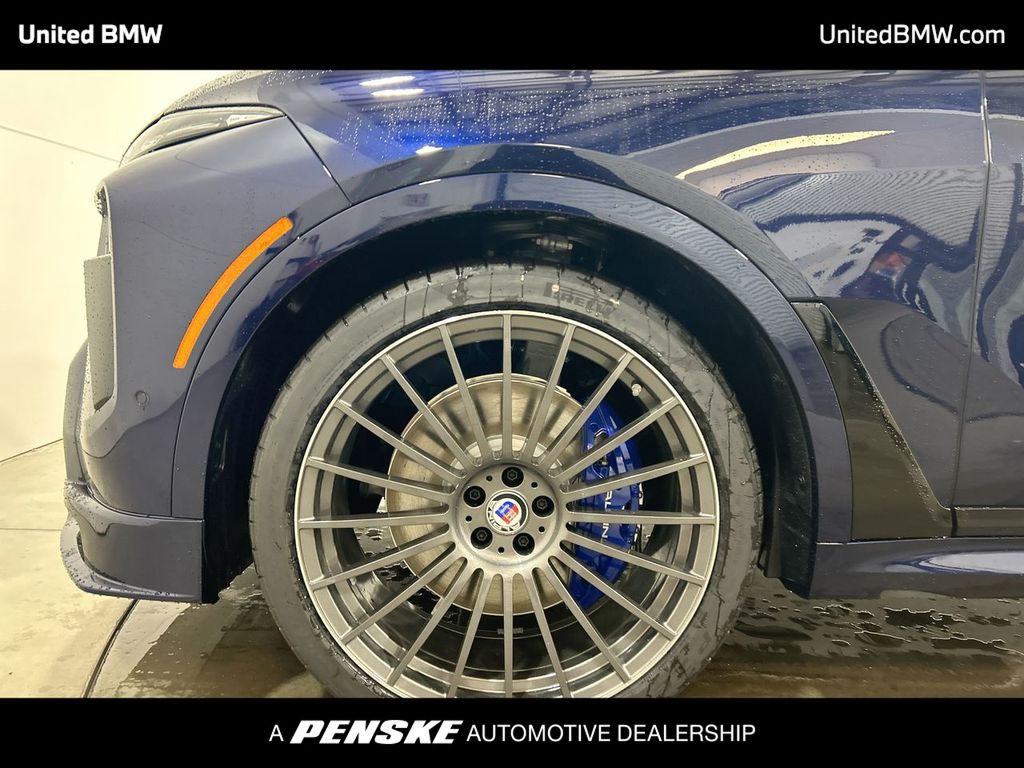 Thumbnail: 2026 BMW X7 - 10