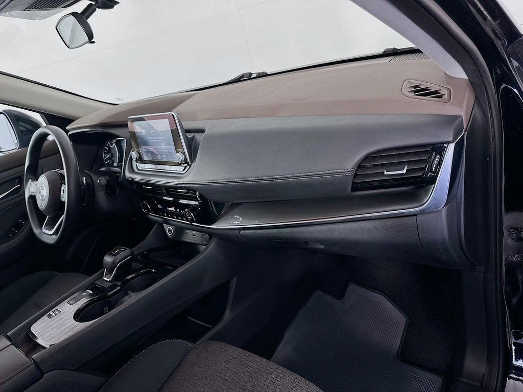 Thumbnail: 2021 Nissan Rogue - 28
