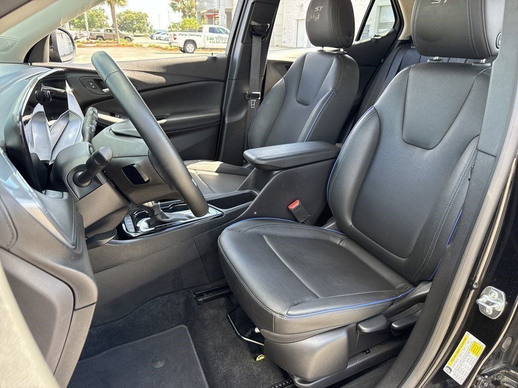 Used 2025 Buick Encore GX SUV