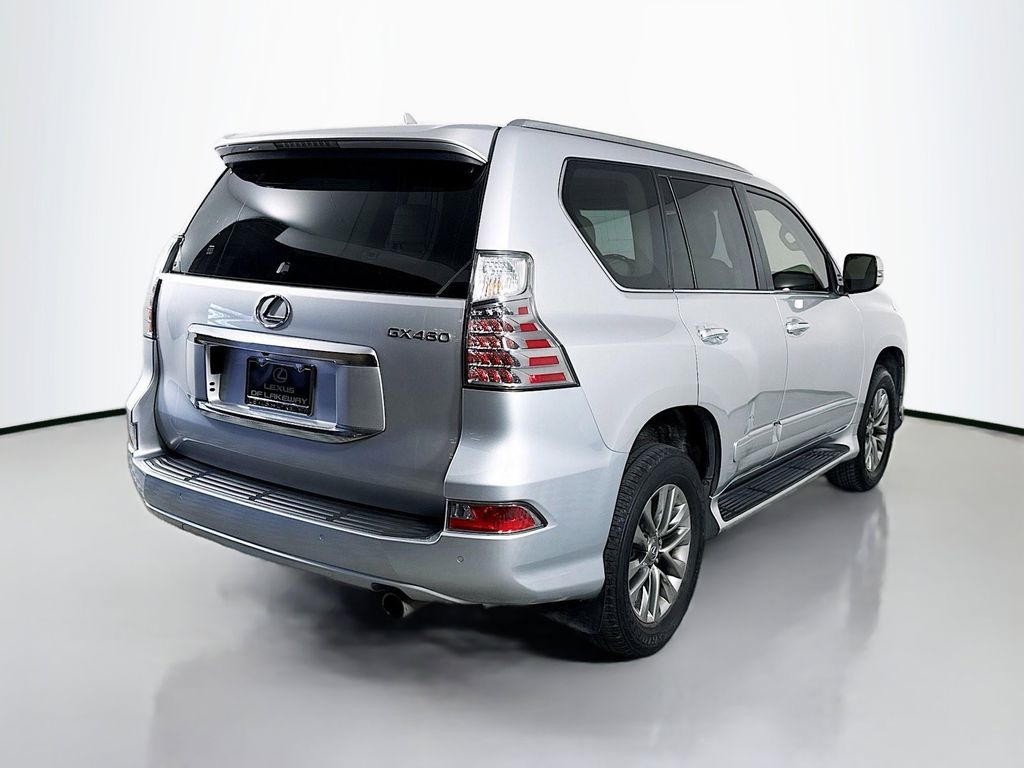 Thumbnail: 2015 Lexus GX - 5