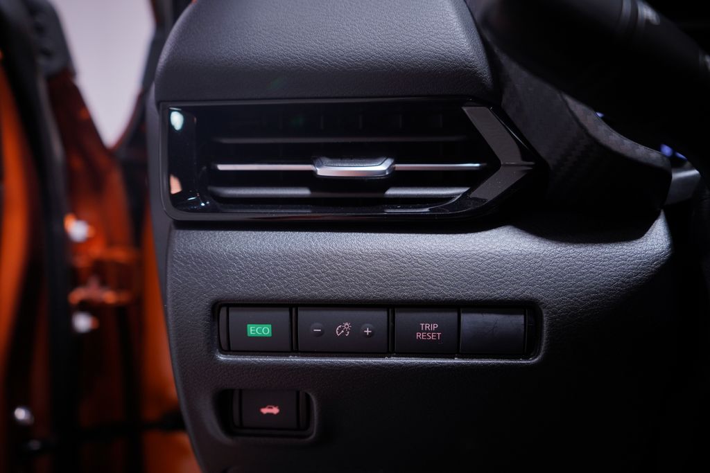 Thumbnail: 2023 Nissan Sentra - 19