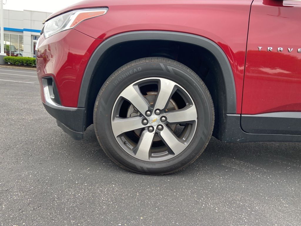 2019 Chevrolet Traverse LT 9