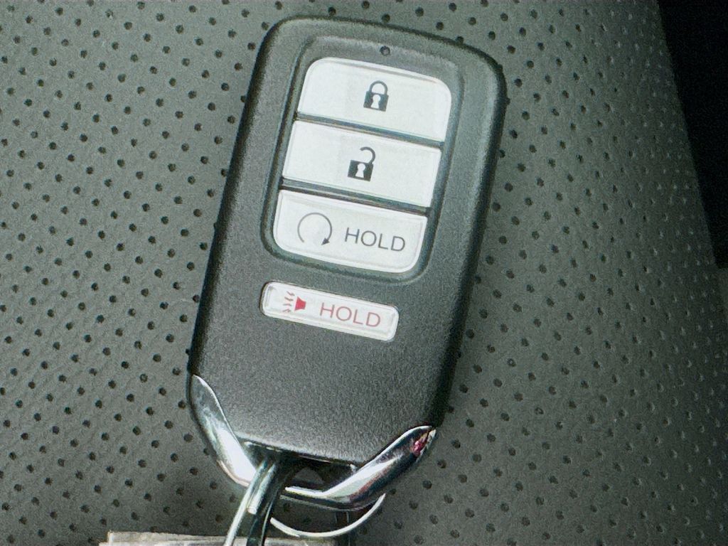 Used Car 2025 Honda Ridgeline  Rtl For Sale Under $40,000 In Austin, Texas