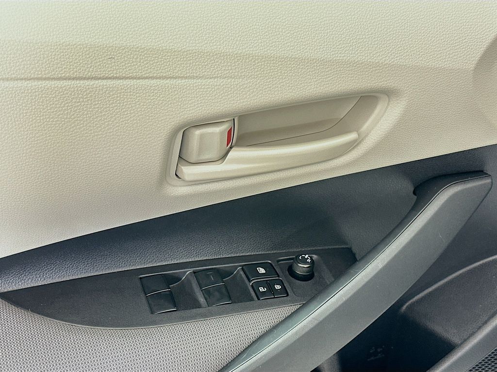 Thumbnail: 2024 Toyota Corolla - 17