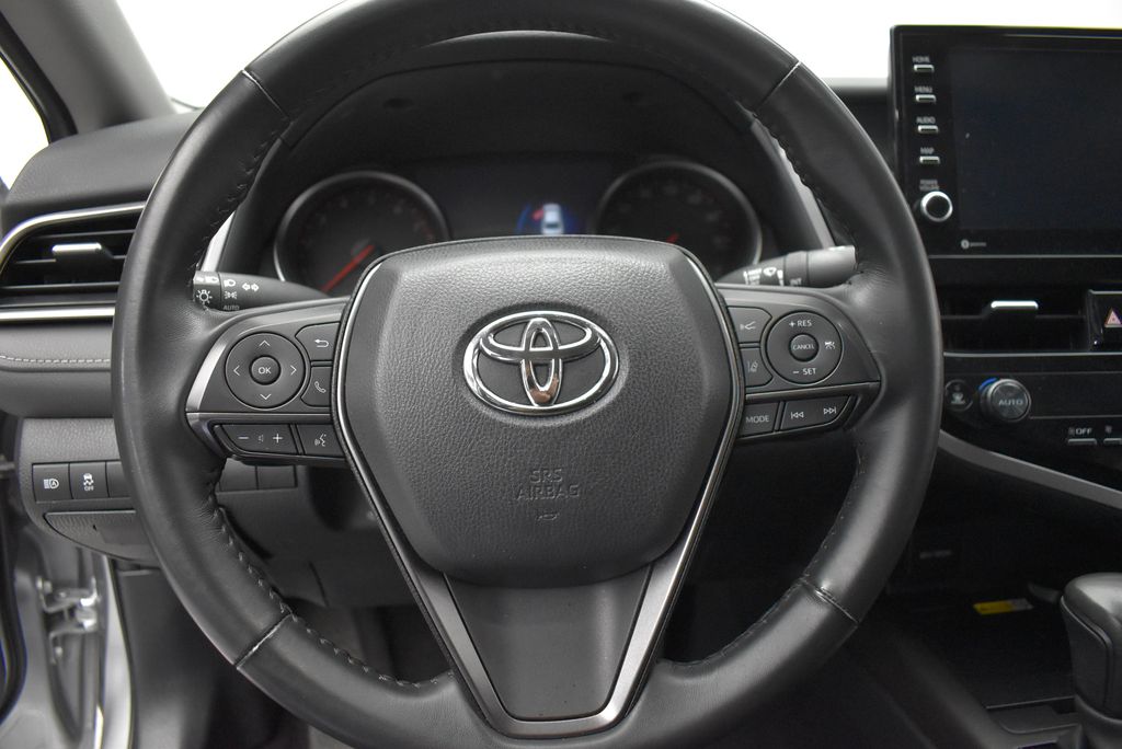 Thumbnail: 2024 Toyota Camry - 17