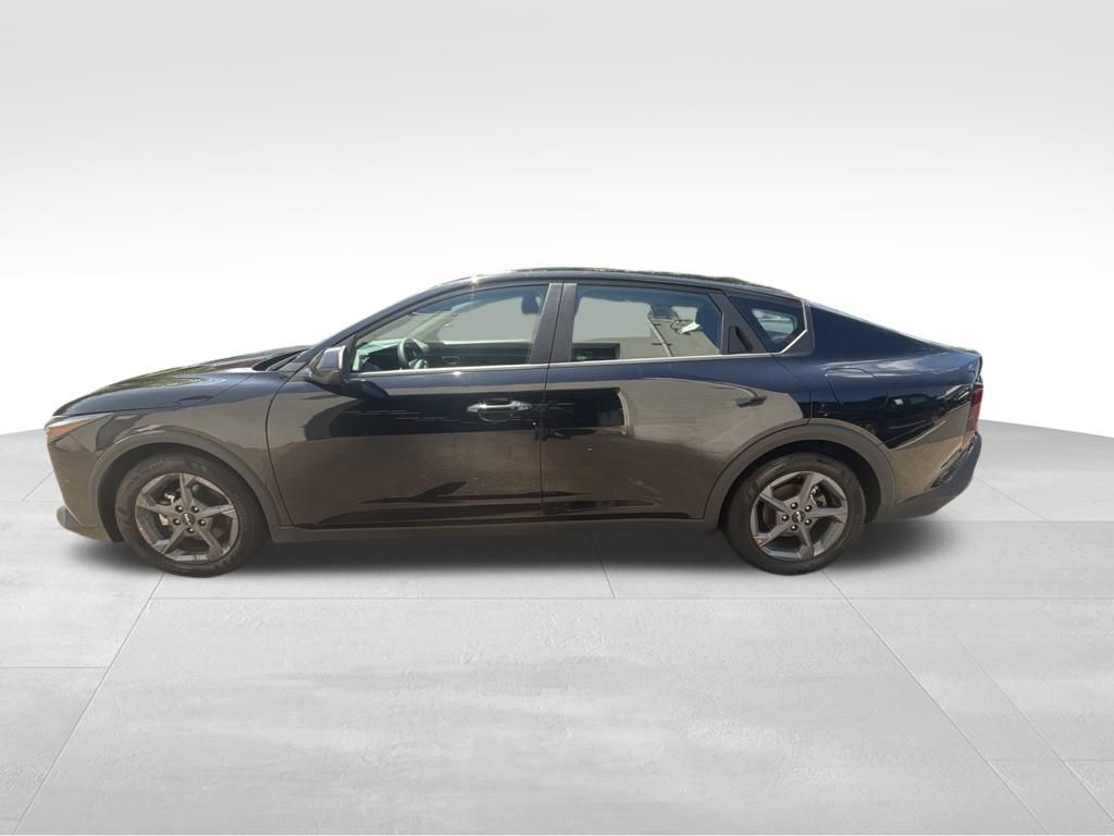 Certified Used 2025 Black Kia LXS image 3