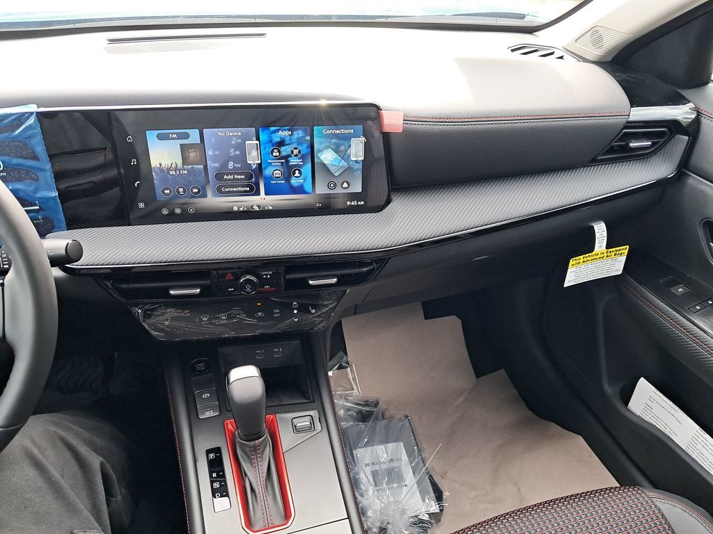 2026 Nissan Kicks SR White at South Hills Kia