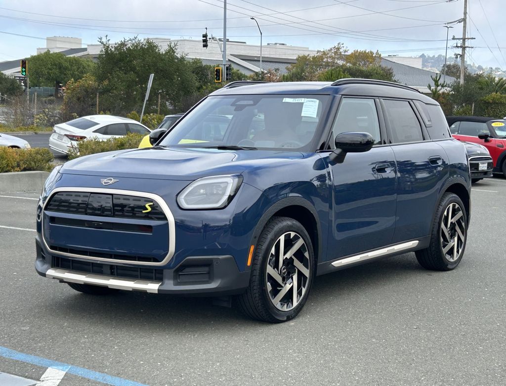 Thumbnail: 2025 MINI Cooper Countryman - 1