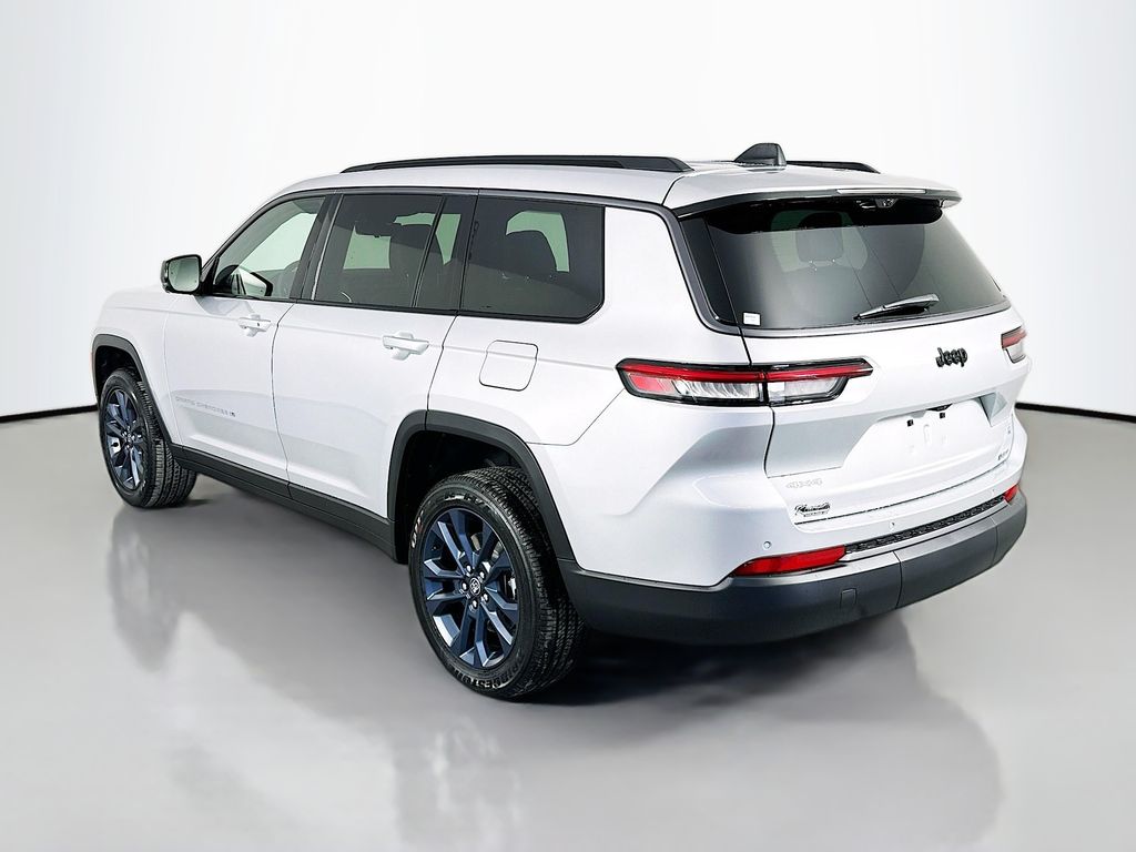 JeepGrand Cherokee L5