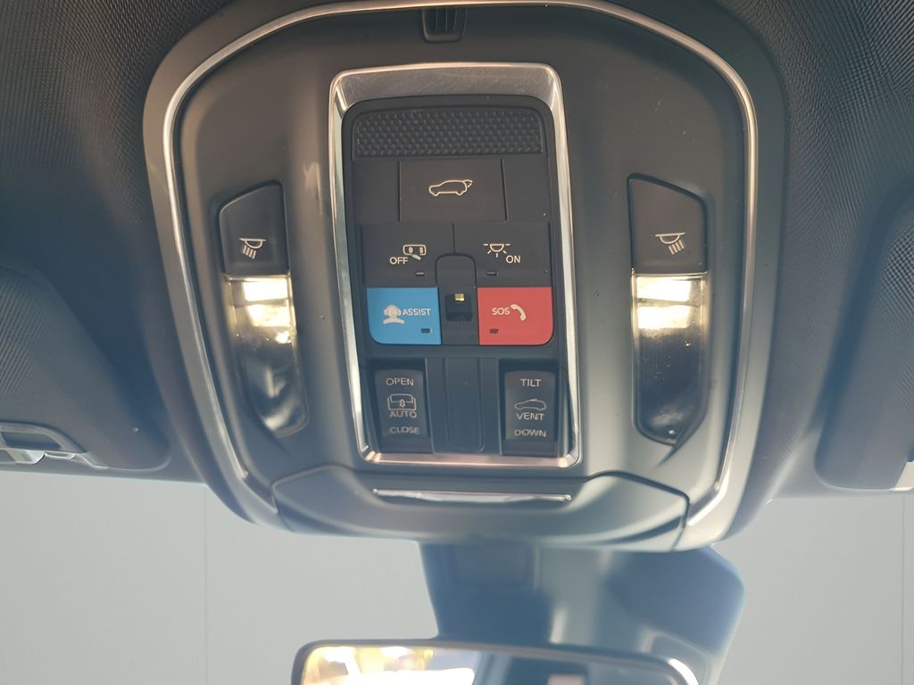 Used Car 2023 Jeep Grand Cherokee  Altitude X For Sale Under $30,000 In Austin, Texas