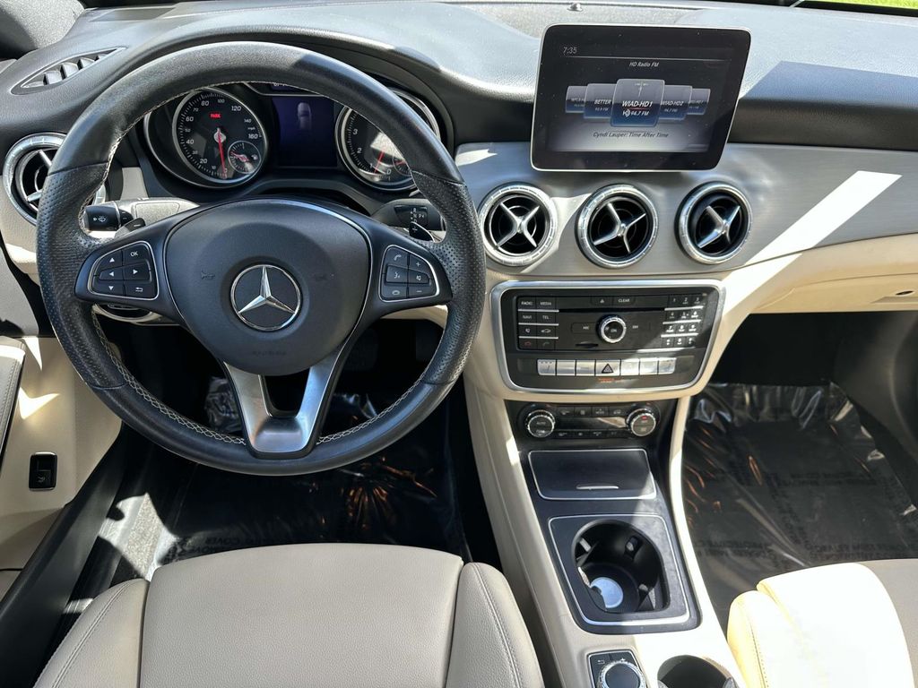 2019 Mercedes-Benz CLA 250 8