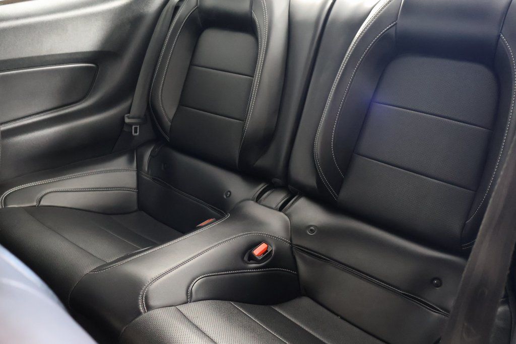 Thumbnail: 2022 Ford Mustang - 9