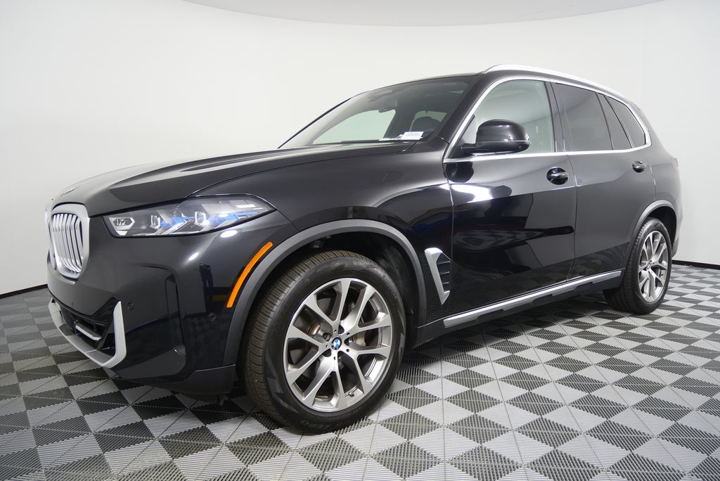 Thumbnail: 2024 BMW X5 - 8