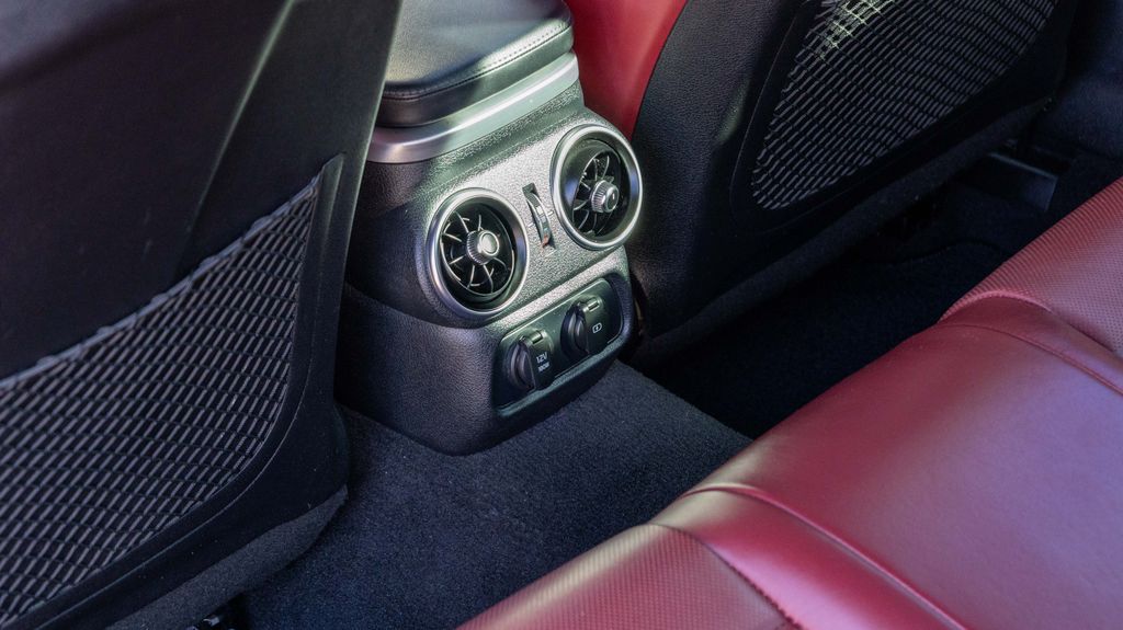 Used 2018 Kia Stinger GT2 4D Sedan