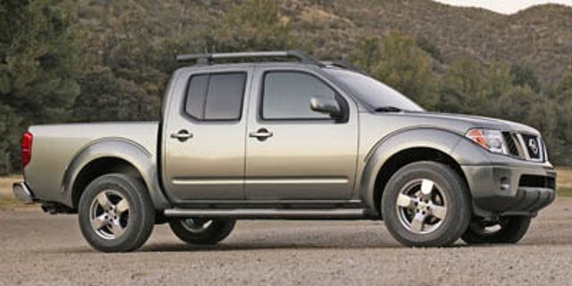 Avalanche 2005 Nissan Frontier 4 Dr SE Crew Cab SB Pickup Truck Rear-Wheel Drive 5-Speed Automatic Overdrive