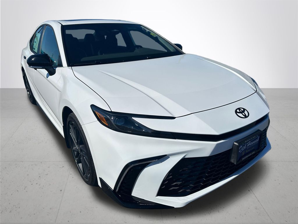 2026 Toyota Camry SE Nightshade