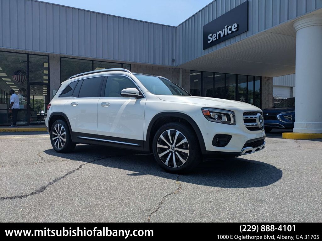 2023 Mercedes-Benz GLB 250 FWD