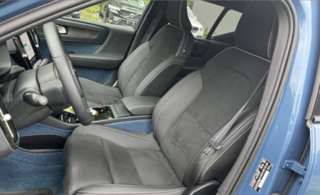 Used 2024 Volvo XC40 Plus with VIN YV4ER3XL9R2271943 for sale in Bethesda, MD