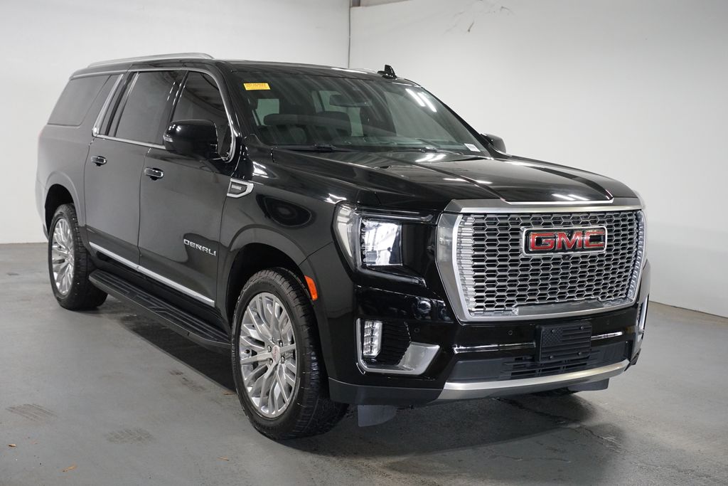 Thumbnail: 2023 GMC Yukon XL - 3