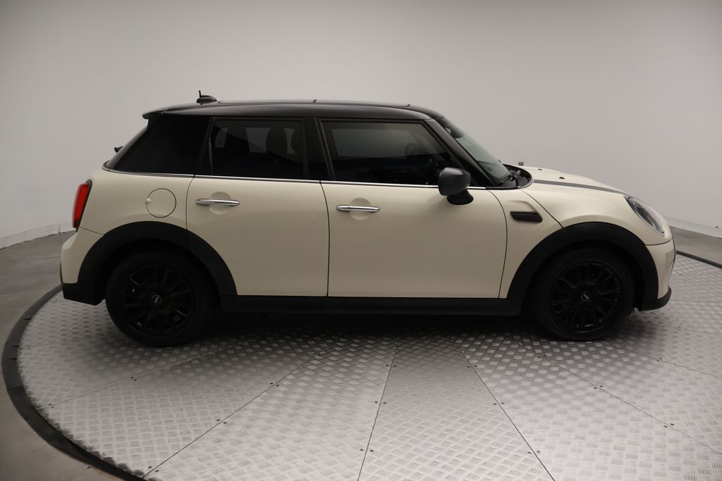Thumbnail: 2022 MINI Cooper - 7