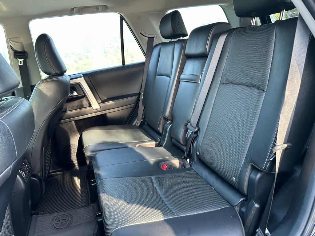 Thumbnail: 2023 Toyota 4Runner - 13