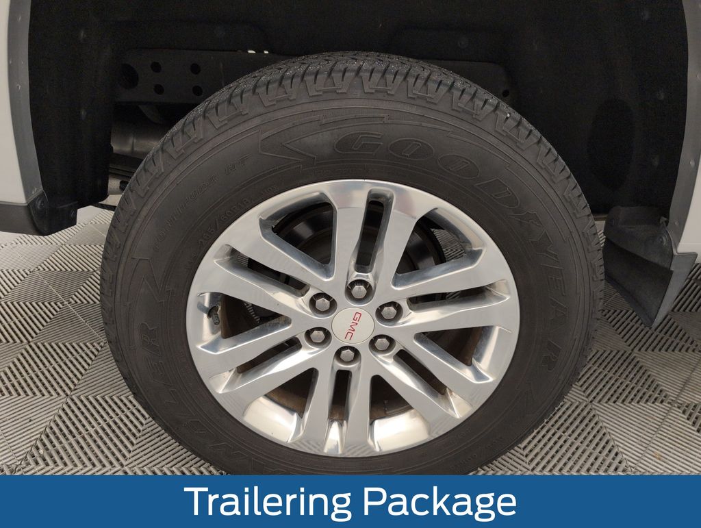 Certified Used 2019 Silver GMC SLT image 19