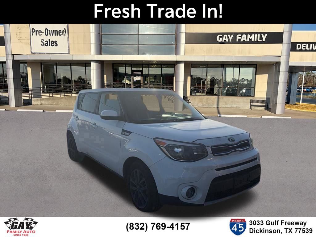 Clear White 2019 Kia Soul + FWD Wagon Front-Wheel Drive 6-Speed Automatic