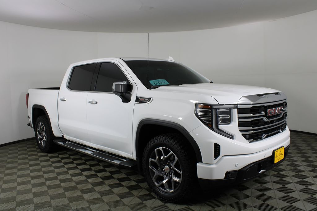 Summit White 2023 GMC Sierra 1500 Pickup Truck Four-Wheel Drive Automatic
