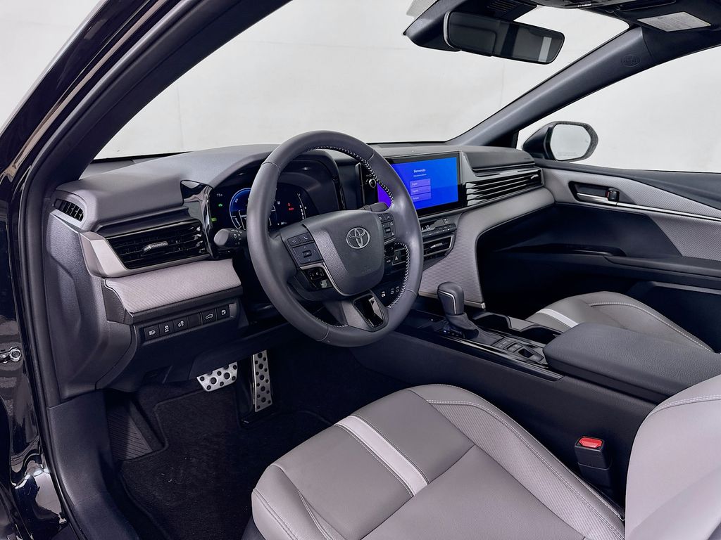 Thumbnail: 2025 Toyota Camry - 9