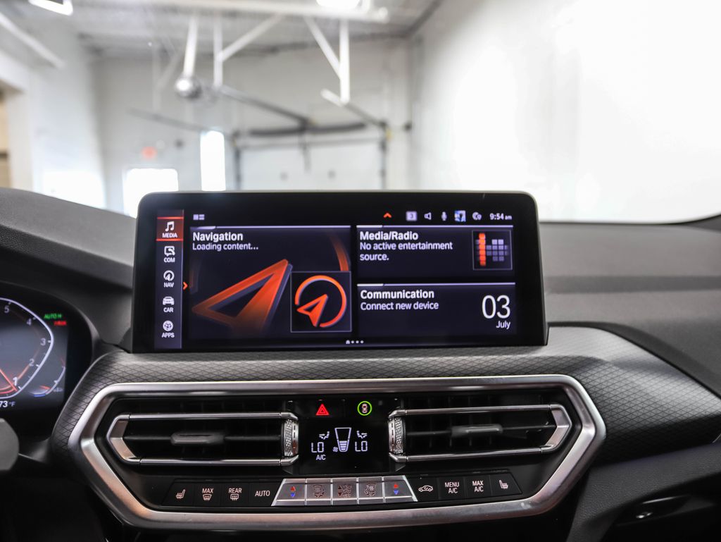 Thumbnail: 2022 BMW X3 - 14