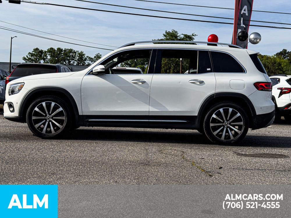 Used 2022 Polar White Mercedes-Benz GLB 250 image 11