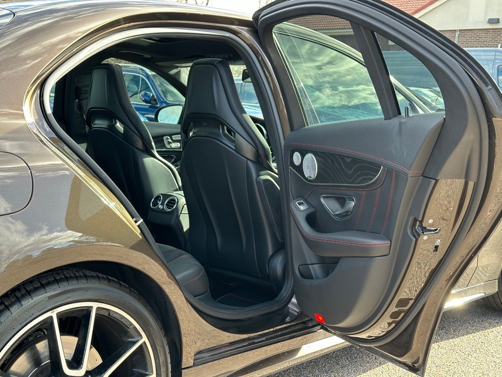 2017 Mercedes-Benz C-Class C 43 AMG 31