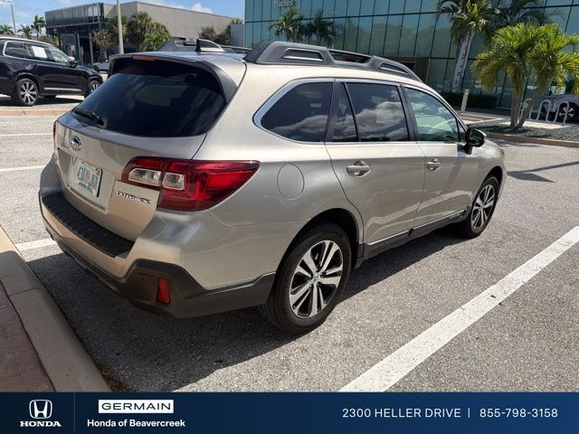 Used 2018 Gray Subaru 2.5i image 2