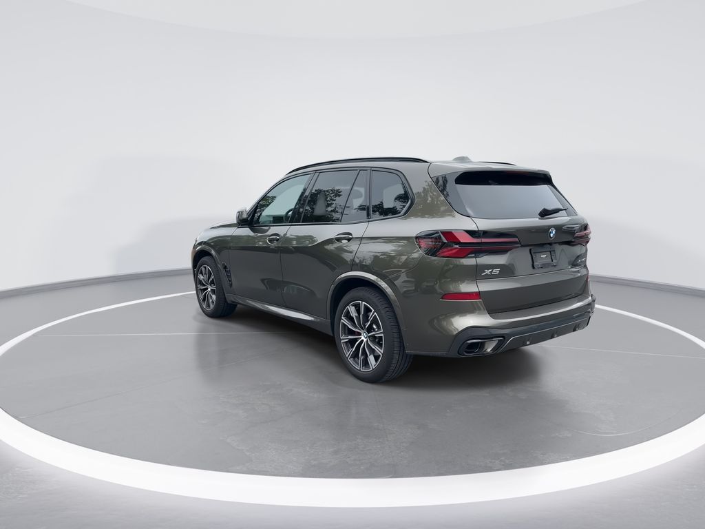 Thumbnail: 2024 BMW X5 - 6