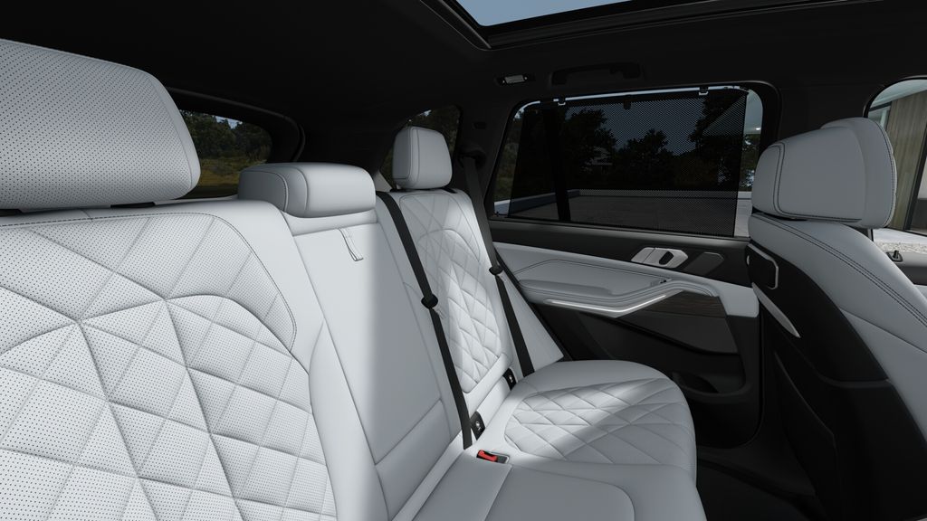 Thumbnail: 2026 BMW X5 - 12