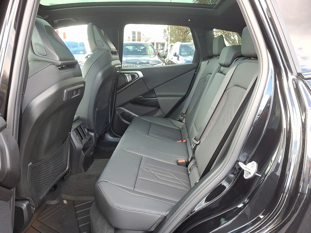 Thumbnail: 2026 BMW X3 - 5