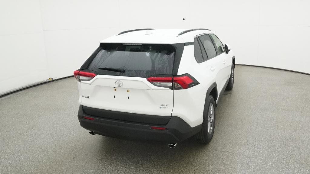 Thumbnail: 2025 Toyota RAV4 - 12