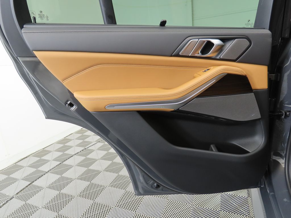 Thumbnail: 2026 BMW X5 - 27