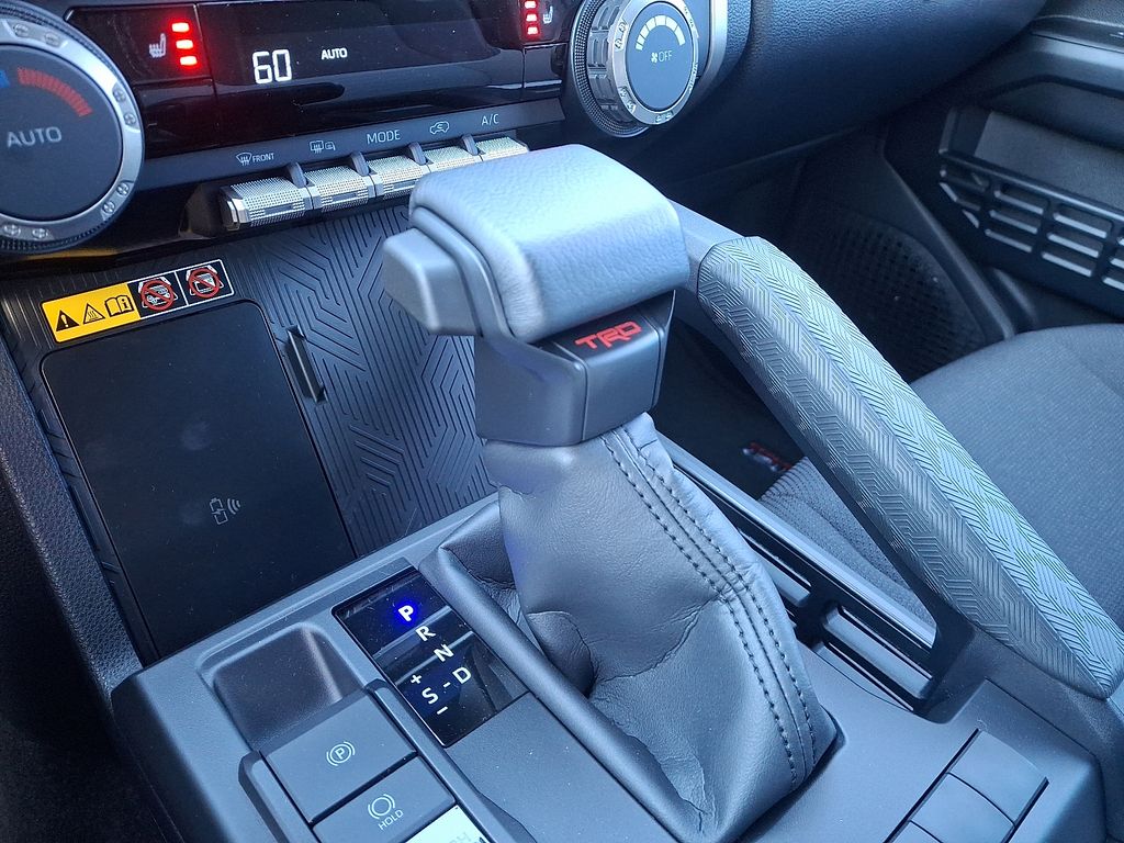 Thumbnail: 2025 Toyota 4Runner - 15