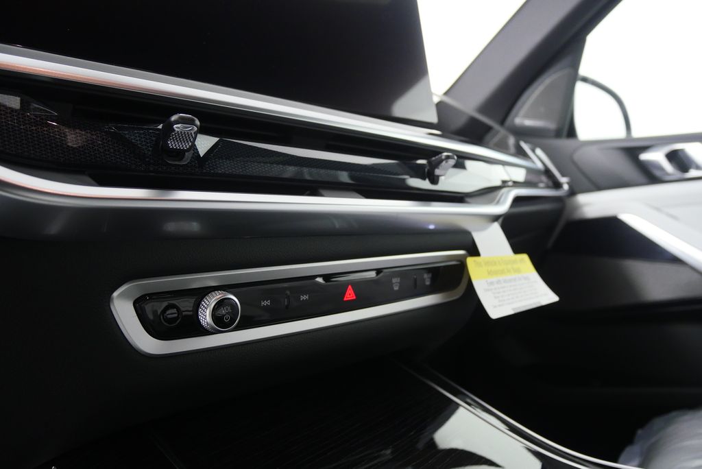 2026 BMW X5 xDrive40i 21