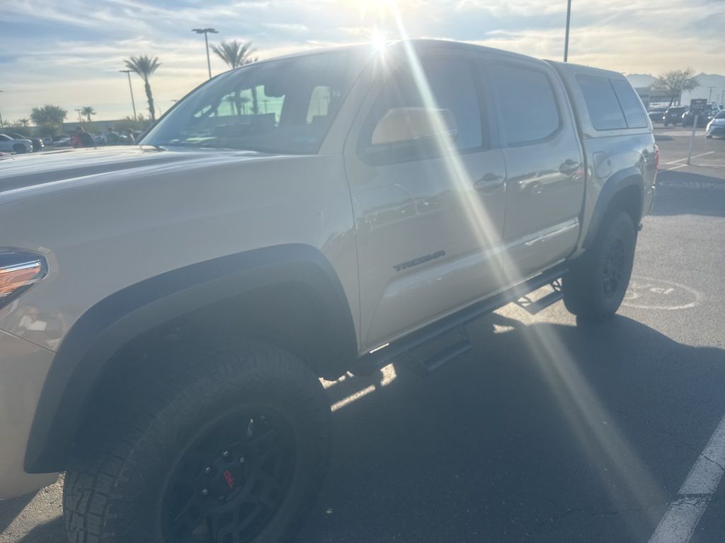 Thumbnail: 2019 Toyota Tacoma - 4