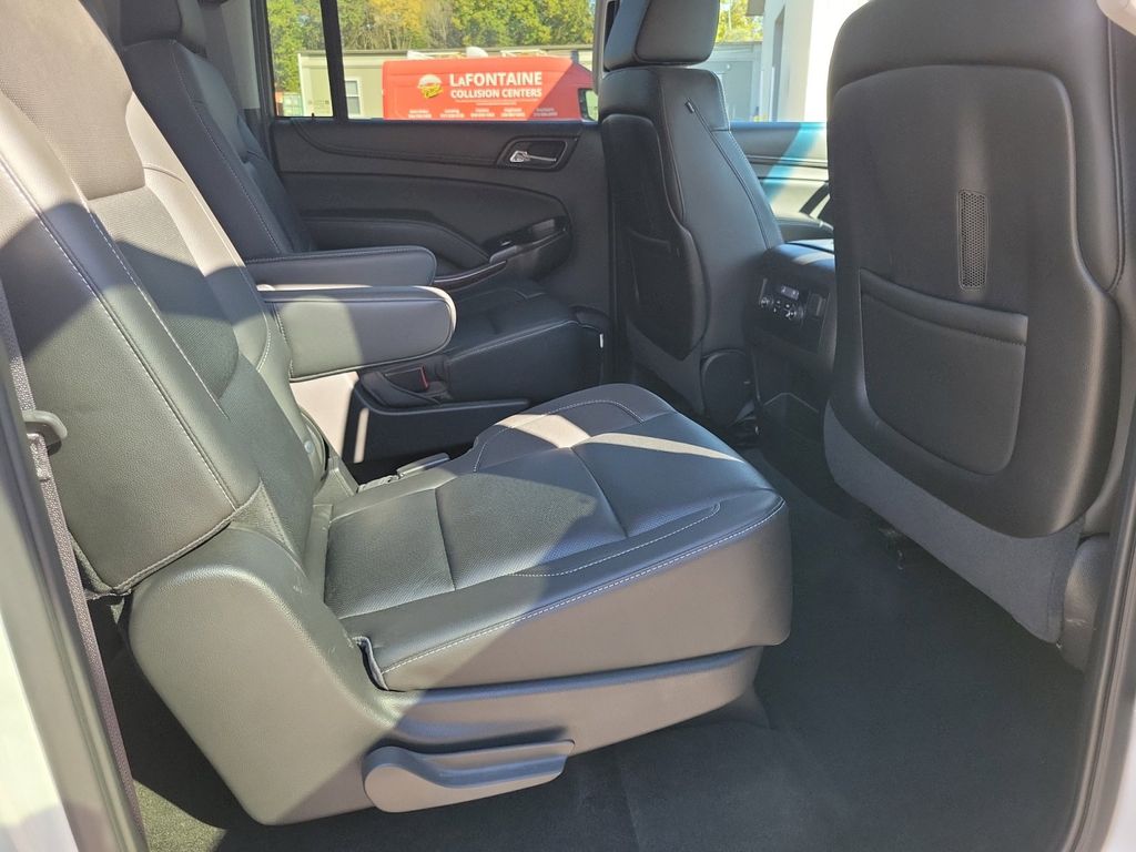 2016 GMC Yukon XL SLT 47