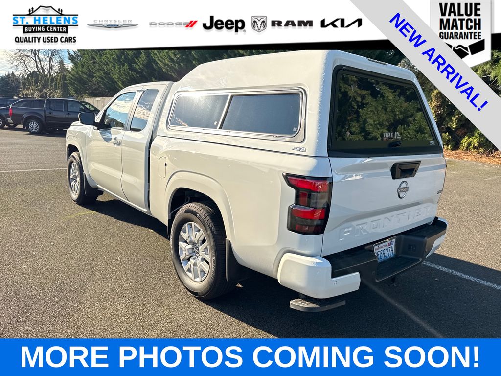 2024 Nissan Frontier SV photo 3
