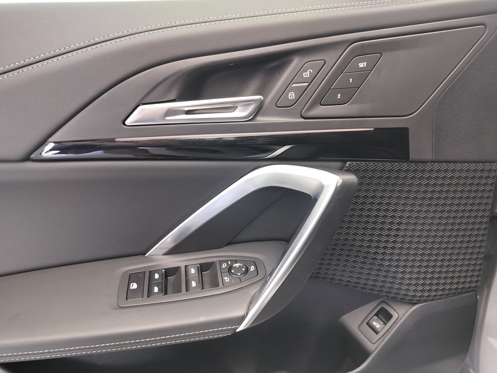 Thumbnail: 2026 BMW X1 - 7