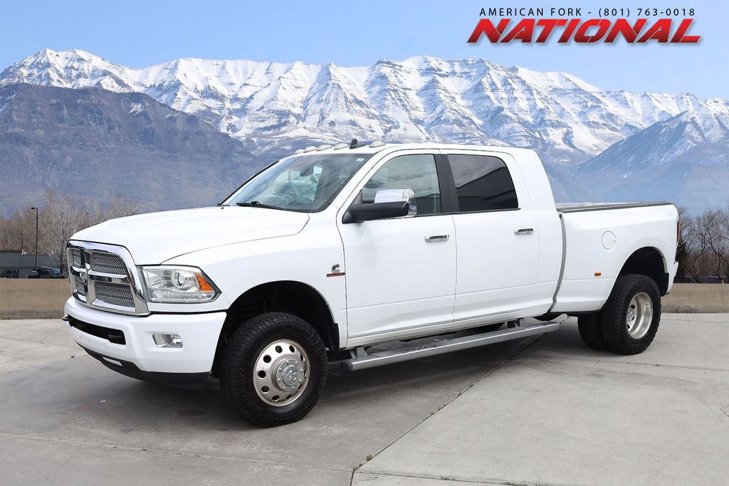 Bright White Clearcoat 2014 RAM 3500 Laramie Longhorn Mega Cab DRW 4WD Pickup Truck Four-Wheel Drive 6-Speed Automatic